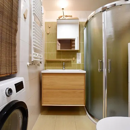 Apartment Bocianie Gniazdo Z Ogrodkiem I Garazem Kolobrzeg