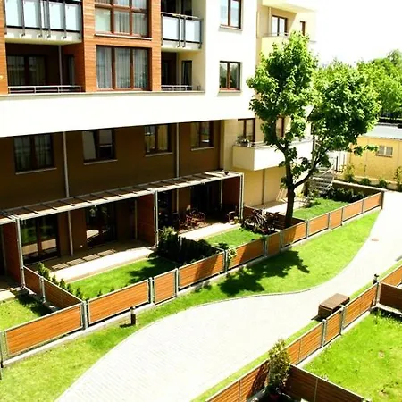 Bocianie Gniazdo Z Ogrodkiem I Garazem Appartamento *