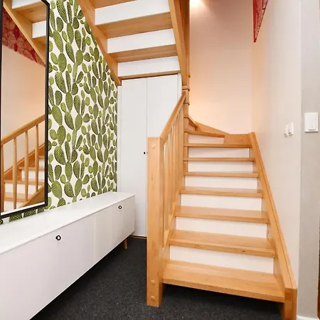 Bocianie Gniazdo Z Ogrodkiem I Garazem * Kołobrzeg