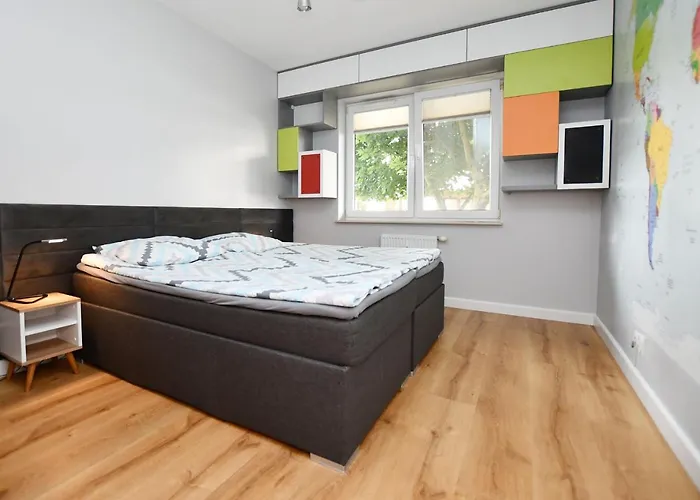 Bocianie Gniazdo Z Ogrodkiem I Garazem Apartment Kolobrzeg