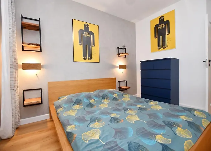 Bocianie Gniazdo Z Ogrodkiem I Garazem Apartment